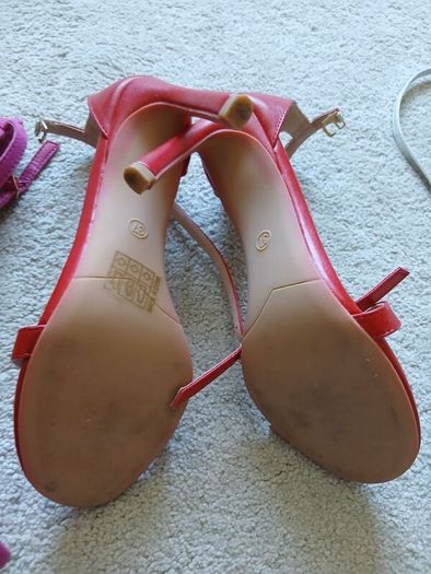 Ladies heels bundle size 4