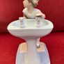 Vintage Lladro Figurine 4838 "Clean Up Time" Image 2