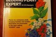 The Bedding Plant Expert/ Dr. D. G. Hessayon
