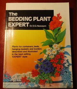 The Bedding Plant Expert/ Dr. D. G. Hessayon