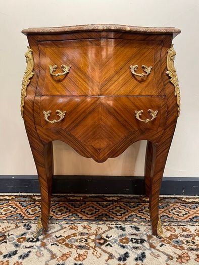 FLASH SALE! Was 450 now 375 !! Fabulous French Mahogany Bombe Commode, Chest of Drawers w. Marble Top