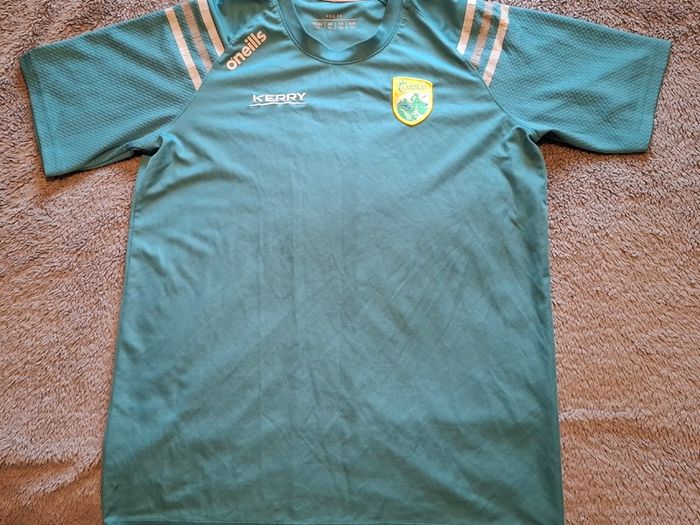 Kerry GAA O'Neills Gaelic Football Jersey (Youths 13 Years) FREE POST