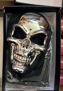Skull mask gold chrome