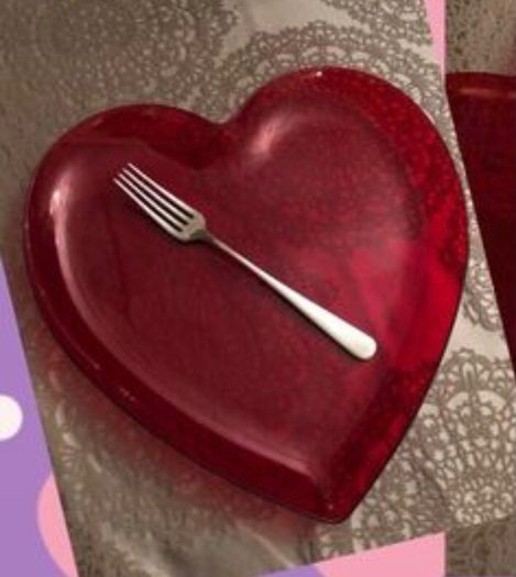 Heart plates x 20