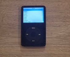iPod 5th Gen Classic 30gb (Free Post)