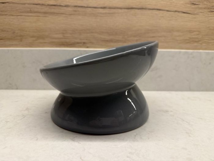 3 brand new cat feeding/water bowls