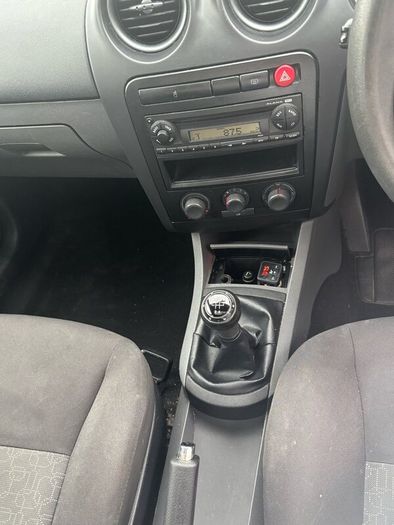 Seat Ibiza 1.2L corsa plus