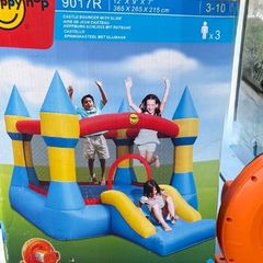 Air flow bouncing castle