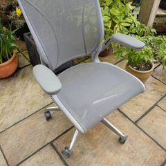 ergonomic office chair