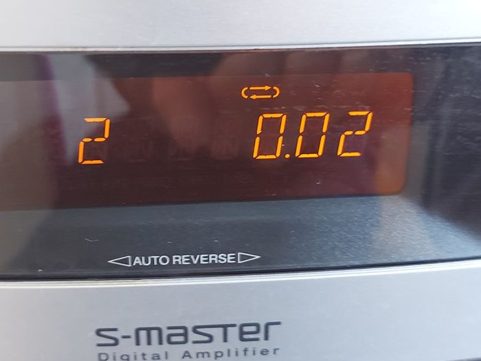Sony Micro Hi-Fi Component System, Model CMT-CPZ1, Radio, Tape CD, mini disc link, all working great and in excellent condition