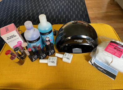 Mylee Pro LED Gel Nail Manicure Kit + Le Mini Macaron Polishes