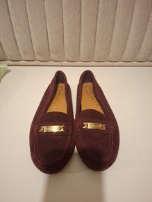Ladies shoes