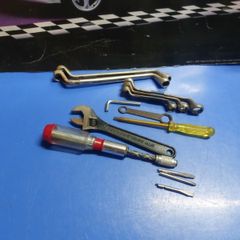 Spaners and screw drivers