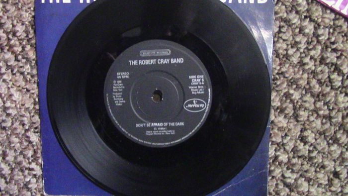 The Robert Cray Band - Don't Be Afraid of the Dark / At Last 7" Single
