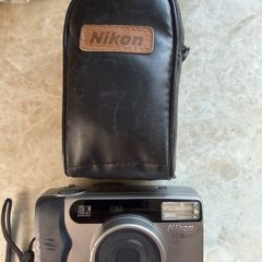 Vintage Nikon 100M 600 AF