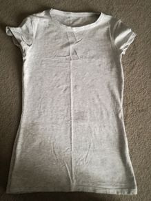 T- shirt size UK 8