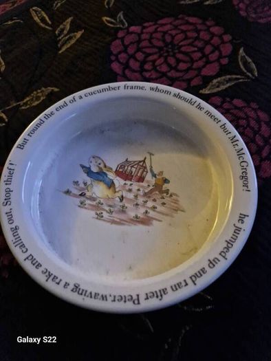 Vintage Wedgewood peter Rabbit nursery bowl