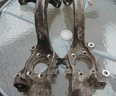 Audi a6 c6 front suspension steering knuckle wheel bearing carrier hub arms gps shock absorbers etc.. Breaking parts