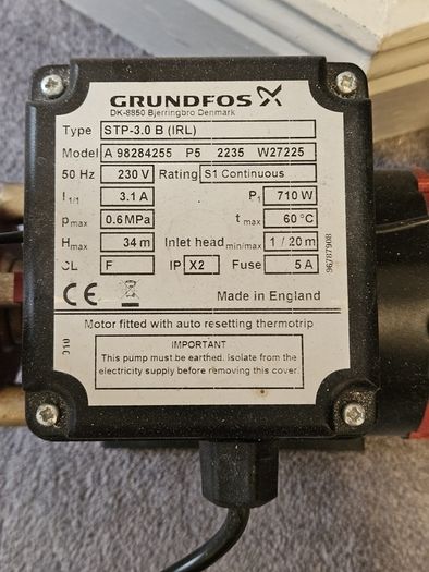 Grundfos Stp 3.0bar Brass Shower Pump  With Braided Hoses