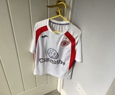 Sligo Rovers T-shirt age 5/6 now half price