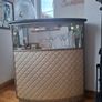 vintage bar with 2 stools Image 2