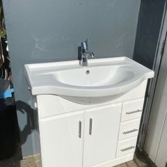Vanity unit and sink for bathroom