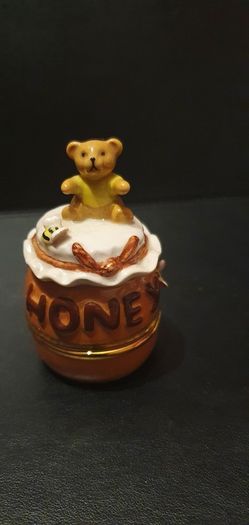 Ceramic Honey Bear Ceramic Jar