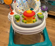 baby walker
