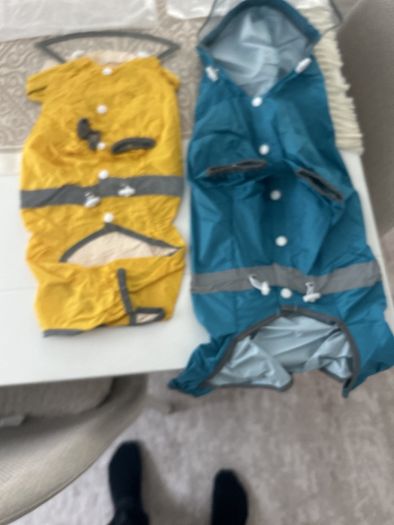 Dog Raincoat Waterproof Jacket with Hood & Collar Hole Transparent Brim,Ultra-Light Breathable Reflective Jumpsuit for Short-legged Dogs Corgi Dachshund xs,s,m,L,XL