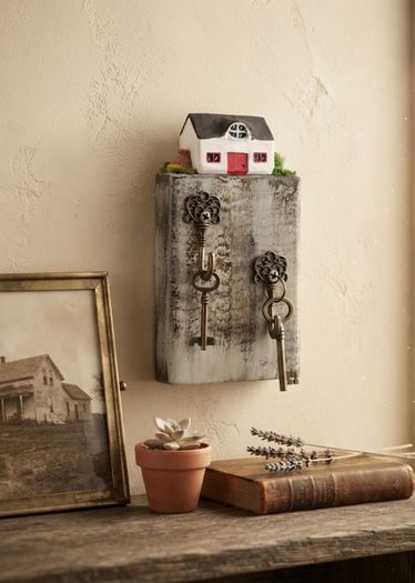 Handcrafted wooden key holder