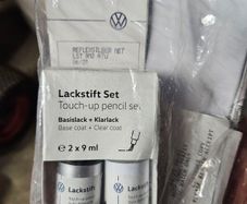 Volkswagen Reflex Silver Metallic Touch Up Paint Set