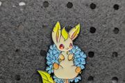 Leafeon enamel pin