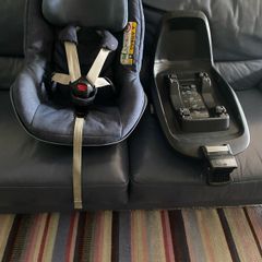 Maxi-Cosi Baby Car seat 0- 15