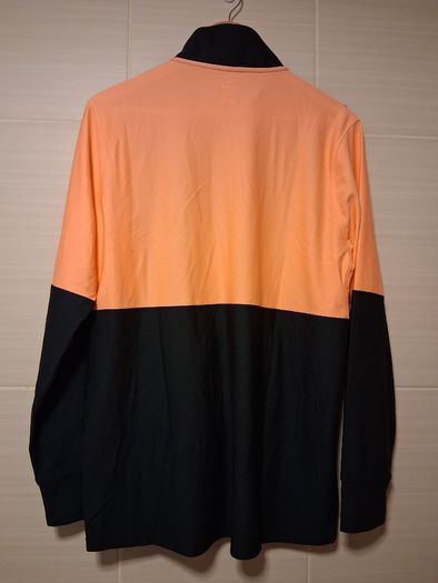 Under Armour Mens Track Top. Official Product In Excellent Condition.  Collect In Dublin Or Receive Via Post.