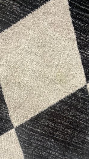 PureCozy Checkered Rug 200 x 300cm Machine Washable