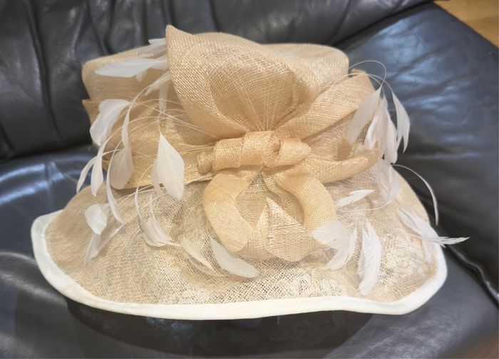 Windsmoor Yellow Wide Brim Natural Fibre & Feathers Statement Occasion Hat