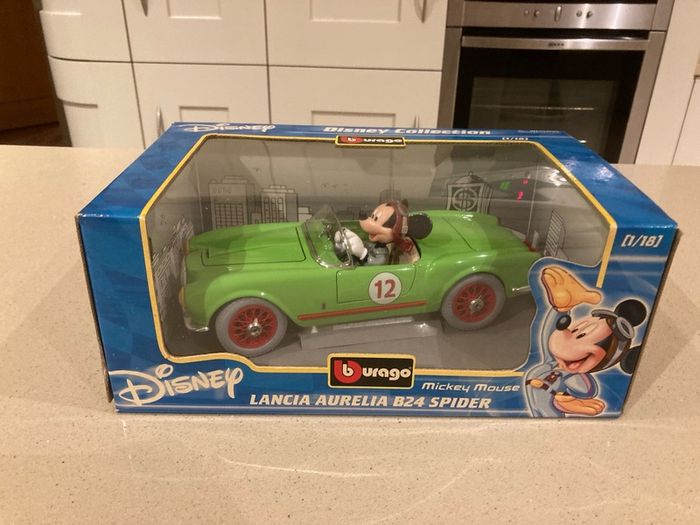 Lancia Aurelia Disney Mickey Mouse 1/18 Burago Rare