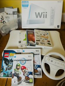 Nintendo Wii Bundle Boxed Console, Wii Fit Board, 2 Controllers & Games