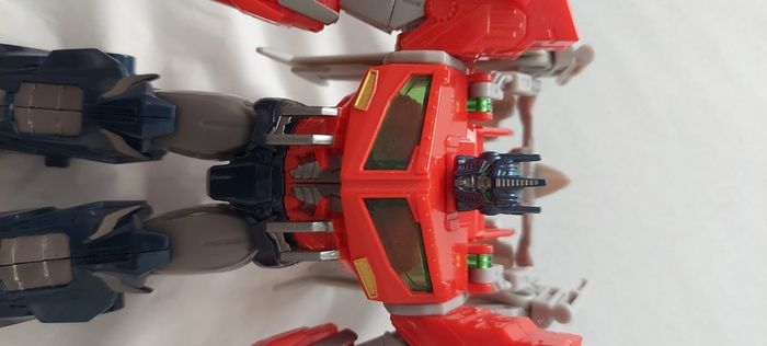 Transformer / toy  OPTIMUS