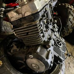 Cb400 superfour engine