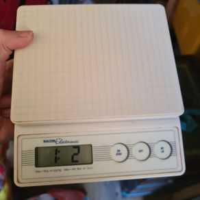weighing scales