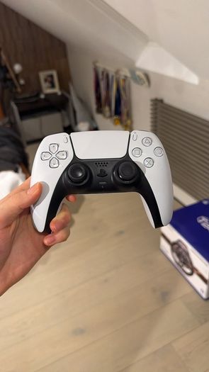 Ultimate Gaming Setup (Price negotiable)