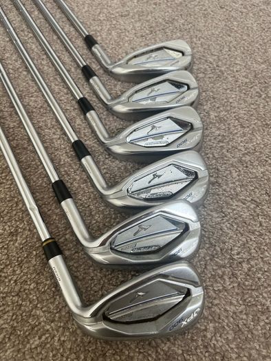 Mizuno JPX 900 Hot Metal Irons