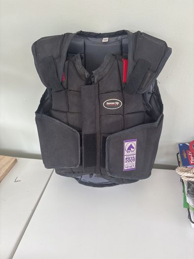 Hkm breeze up back protector