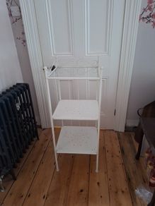 bathroom stand