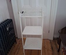 bathroom stand