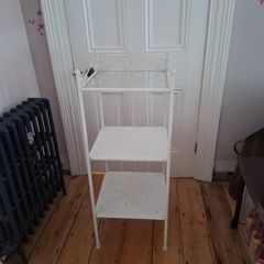 bathroom stand