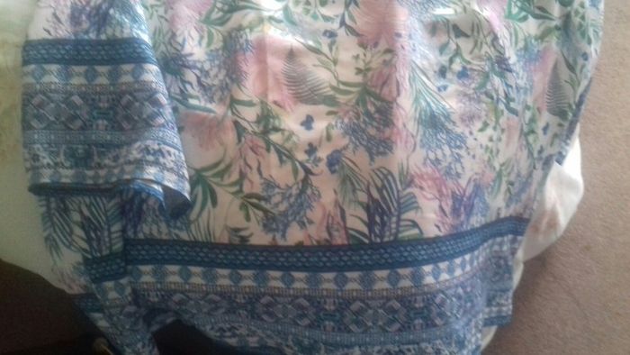 Diane Laury top