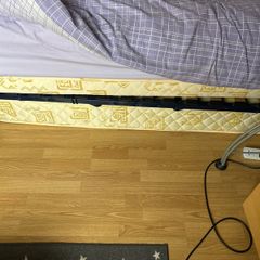 Single bed with pull out bed