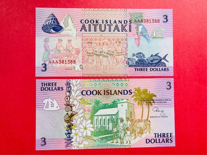 Cook Islands  3 Dollars 1992 Pick 7a. UNC